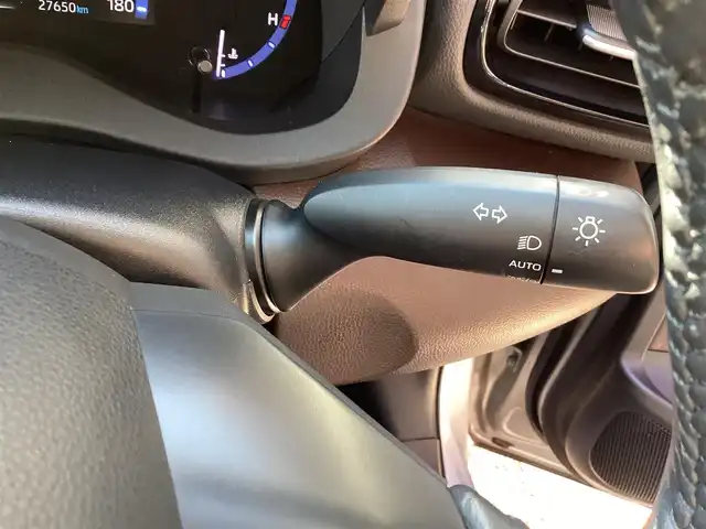 トヨタ ヤリスクロス ハイブリッド Z 愛知県 2021(令3)年 2.8万km ブラックマイカ/シルバーメタリック 2トーン ワンオーナー　/ハーフレザー　/パワーシート　/シートヒーター　/レーダークルーズコントロール　/ＢＳＭ　/ＡＨＢ　/ＬＤＡ　/ＰＣＳ　/ビルトインＥＴＣ　/ディスプレイオーディオ　/フルセグ　/バックカメラ　/ナビ　/シートヒーター