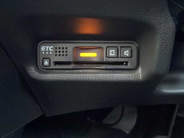 ホンダ フィット 13G FパックコンフォートED 福島県 2019(平31)年 6.4万km ルナシルバーM 純正ナビ フルセグTV Bluetooth バックカメラ 衝突軽減ブレーキ オートクルーズ シートヒーター オートライト ETC レーンキープアシスト HIDヘッドライト 横滑り防止 スマートキー