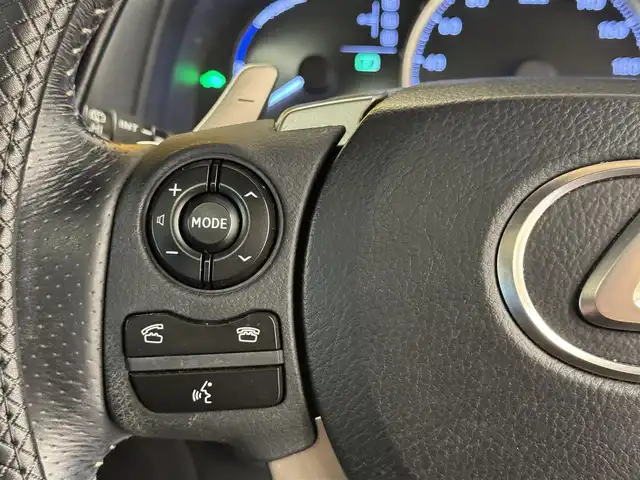 レクサス ＣＴ 200h Fスポーツ 群馬県 2014(平26)年 5.3万km 赤／黒 サンルーフ/クルーズコントロール/4本出しマフラー/純正メモリナビ/　　フルセグ/BT/    CD/DVD/SD/SDREC/    USB/AUX/AM/FM/バックカメラ/パーキングセンサー/前席パワーシート/前席シートヒーター/ステアリングヒーター/パドルシフト/オートLEDヘッドライト/純正フロアマット/スマートキー/プッシュスタート/ビルドインETC