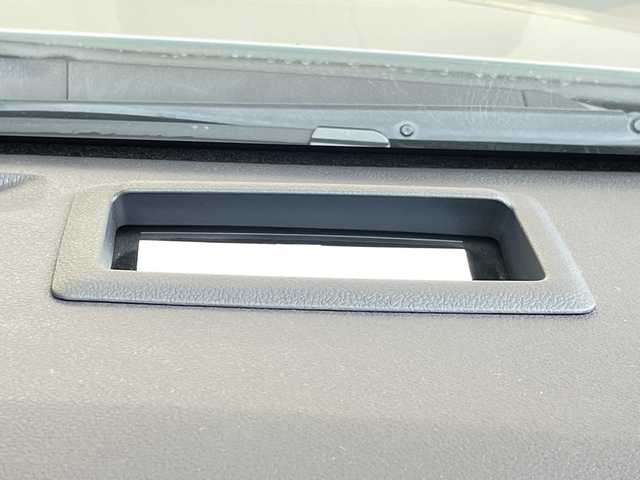 トヨタ プリウス Sセーフティプラス 愛知県 2017(平29)年 6.6万km ホワイトパールクリスタルシャイン 純正ナビ/レーダークルーズコントロール/バックカメラ/コーナーセンサー/純正アルミホイール/ETC2.0/LEDヘッドライト/レーンキープアシスト/衝突軽減システム/フルセグ/CD/Bluetooth/ステアリングスイッチ/スマートキー/プッシュスタート