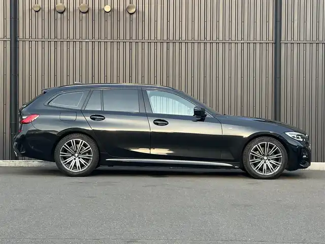 ＢＭＷ ３２０ｄ xDrive ツーリング Mスポーツ 福島県 2020(令2)年 3万km サファイアブラックP ハイラインパッケージ/アダプティブクルーズコントロール/純正ナビ/バックカメラ/フルセグTV/ミラー一体型ETC/オイスターレザーシート/パワーシート/シートヒーター/LEDヘッドライト/ワイヤレス充電/オートホールド /パドルシフト/コンフォートアクセス/アンビエントライト/前後ドライブレコーダー/純正18インチAW/取扱説明書/保証書