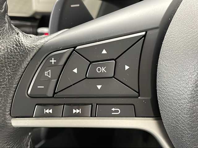 三菱 デリカミニ T プレミアム 新潟県 2023(令5)年 2万km グレーＭⅡ 4WD・ターボ/ナビ/（フルセグテレビ/DVD/Bluetooth）/アラウンドビューモニター/両側パワースライドドア/アダプティブLEDヘッドライト/スマートキー/プッシュスタート/マイパイロット/デジタルルームミラー/前席シートヒーター/ステアリングヒーター/ハンズフリースライドドア/ハーフレザーシート/前後ドライブレコーダー/取扱説明書/保証書/スペアキー