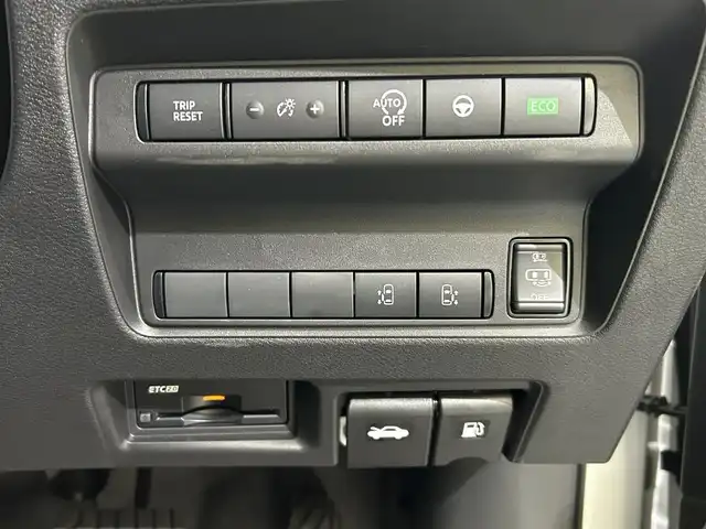 日産 セレナ ハイウェイスター V 愛媛県 2025(令7)年 0.1万km未満 プリズムホワイト 12.3インチ純正ディスプレイオーディオ　プロパイロット　インテリジェンスルームミラー　全方位カメラ　フルセグTV　寒冷地仕様　ETC　フリップダウンモニター 前後ドライブレコーダー シートヒーター　純正アルミホイール　コーナーセンサー ステアリングヒーター　