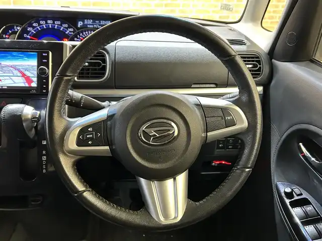 ダイハツ タント カスタム RS トップED SA Ⅲ 岩手県 2017(平29)年 6万km ファイアークォーツレッドM 社外SDナビ/AM/FM/CD/DVD/Bluetooth/フルセグTV/バックカメラ/ETC/ドライブレコーダー/両側パワースライドドア/衝突被害軽減ブレーキ/レーンキープアシスト/横滑り防止装置/コーナーセンサー/アイドリングストップ/シートヒーター/オートライト/オートハイビーム/LEDヘッドライト/フォグランプ/スマートキー/プッシュスタート/電動格納ミラー/純正15インチAW/純正フロアマット/ドアバイザー