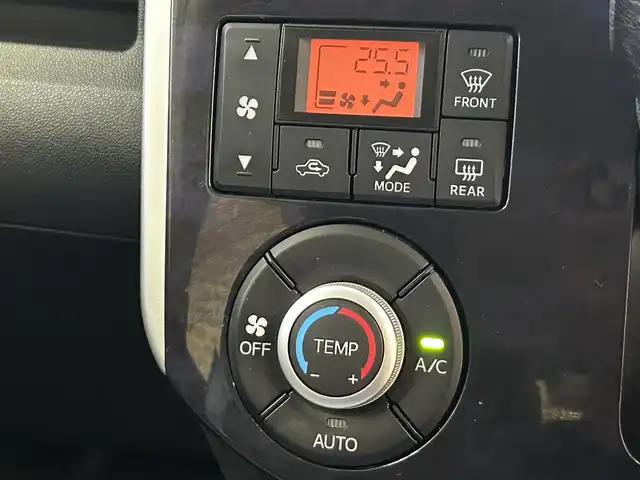 ダイハツ タント カスタム RS トップED SA Ⅲ 岩手県 2017(平29)年 6万km ファイアークォーツレッドM 社外SDナビ/AM/FM/CD/DVD/Bluetooth/フルセグTV/バックカメラ/ETC/ドライブレコーダー/両側パワースライドドア/衝突被害軽減ブレーキ/レーンキープアシスト/横滑り防止装置/コーナーセンサー/アイドリングストップ/シートヒーター/オートライト/オートハイビーム/LEDヘッドライト/フォグランプ/スマートキー/プッシュスタート/電動格納ミラー/純正15インチAW/純正フロアマット/ドアバイザー