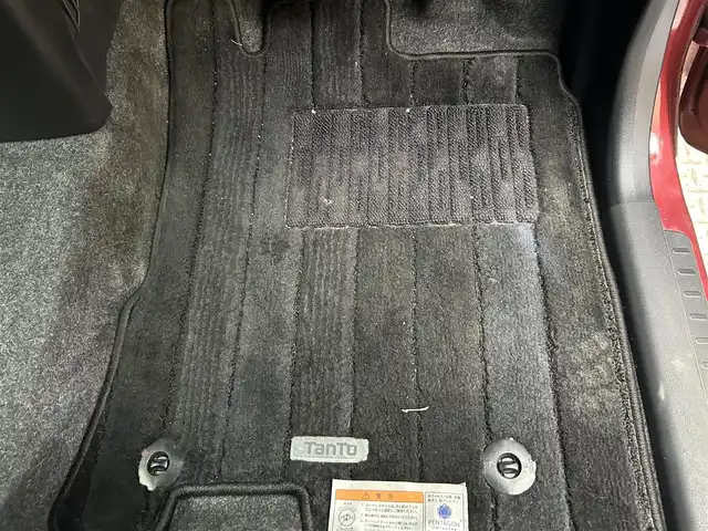 ダイハツ タント カスタム RS トップED SA Ⅲ 岩手県 2017(平29)年 6万km ファイアークォーツレッドM 社外SDナビ/AM/FM/CD/DVD/Bluetooth/フルセグTV/バックカメラ/ETC/ドライブレコーダー/両側パワースライドドア/衝突被害軽減ブレーキ/レーンキープアシスト/横滑り防止装置/コーナーセンサー/アイドリングストップ/シートヒーター/オートライト/オートハイビーム/LEDヘッドライト/フォグランプ/スマートキー/プッシュスタート/電動格納ミラー/純正15インチAW/純正フロアマット/ドアバイザー