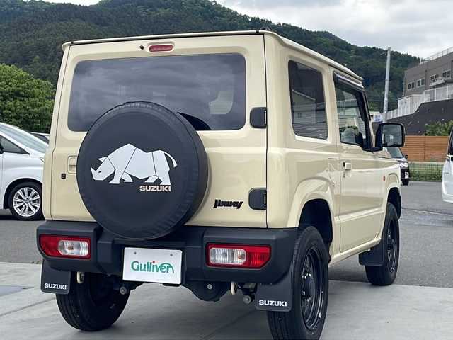 スズキ ジムニー XL 山梨県 2021(令3)年 4.7万km シフォンアイボリーM 純正ナビ/フルセグ CD Bluetooth/衝突軽減装置/ETC/純正アルミホイール/オートマチックハイビーム/Bluetooth再生/シートヒーター/オートエアコン/スマートキー/盗難防止装置/レーンキープアシスト/４WDターボ