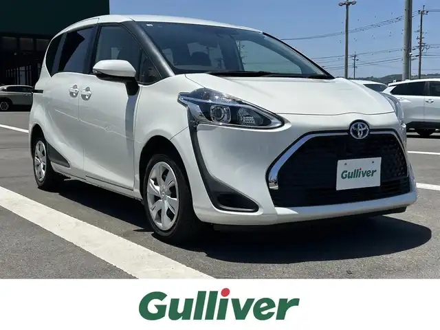 トヨタ シエンタ ハイブリッド G 鹿児島県 2022(令4)年 5.1万km ホワイトパールクリスタルシャイン 社外SDナビ/（AM/FM/CD/DVD.Bluetooth/TV）/バックモニター/トヨタセーフティセンス/レーンキープアシスト/先行車発進お知らせ機能/両側パワースライドドア /社外ETC/社外後方ドラレコ/クルーズコントロール/純正フロアマット/純正バイザー