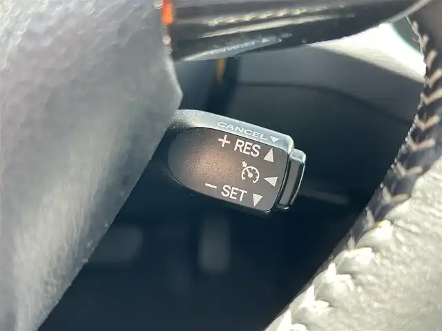 トヨタ シエンタ ハイブリッド G 鹿児島県 2022(令4)年 5.1万km ホワイトパールクリスタルシャイン 社外SDナビ/（AM/FM/CD/DVD.Bluetooth/TV）/バックモニター/トヨタセーフティセンス/レーンキープアシスト/先行車発進お知らせ機能/両側パワースライドドア /社外ETC/社外後方ドラレコ/クルーズコントロール/純正フロアマット/純正バイザー