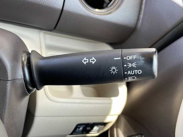 ホンダ Ｎ ＢＯＸ G L ホンダセンシング 静岡県 2018(平30)年 5.1万km モーニングミストブルーM ホンダセンシング/・衝突軽減ブレーキ/・アクティブクルーズコントロール/・レーンキープ/・ロードサインアシスト/純正ナビ/・フルセグTV/・CD/DVD/ラジオ/BT/・バックカメラ/主要装備/・両側パワースライドドア/・スマートキー/・プッシュスタート/・LEDヘッドライト/・ステアリングスイッチ/・ビルトインETC