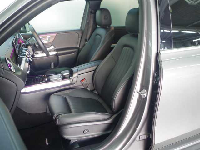 メルセデス・ベンツ Ｍ・ベンツ ＧＬＢ２００ｄ 4マチック 兵庫県 2021(令3)年 2.2万km マウンテングレー パノラマサンルーフ/レザーエクスクルーシブパッケージ/マルチカラーアンビエントライト/ブラウンウォールナットインテリアトリム/本革シート/シートヒーター/純正ナビ/全方位カメラ/ACC/LKA/BSM/パワーバックドア/前後ドラレコ