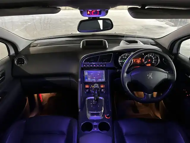 プジョー ３００８ グリフ 静岡県 2010(平22)年 4.7万km 白