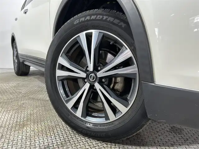 日産 エクストレイル 20Xi レザーエディション 大阪府 2020(令2)年 3.5万km ブリリアントホワイトパール ProPILOT 革シート 社外ナビ(フルセグ/DVD再生/Bluetooth) 360カメラ ETC デジタルインナーミラー パワーシート/ヒーター 電動リアゲート 衝突軽減 レーダーC BSM