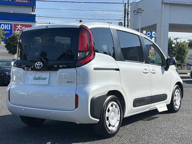 トヨタ シエンタ ハイブリッド X 東京都 2025(令7)年 0.1万km未満 プラチナホワイトパールマイカ トヨタセーフティセンス/片側パワースライドドア/LEDヘッドライト