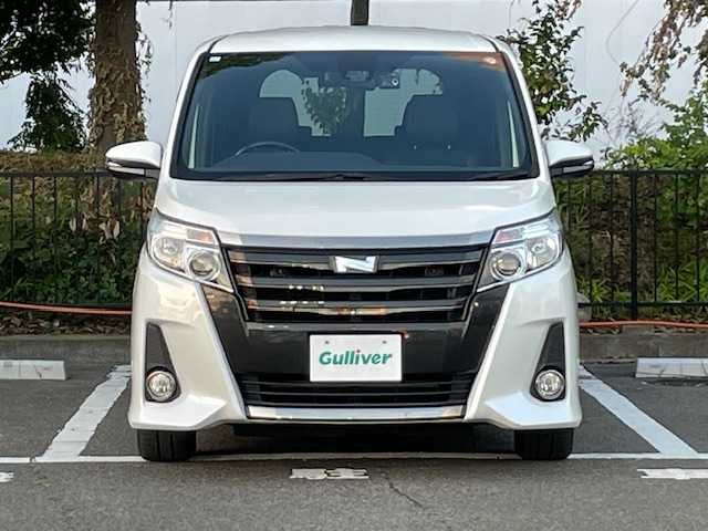 トヨタ ノア Si ダブルバイビー 宮城県 2017(平29)年 11.4万km ホワイトパールクリスタルシャイン 純正９型ナビ/純正フリップダウンモニター/両側電動スライドドア/バックカメラ/フルセグ/CD/DVD/Bluetooth/クルコン/ETC/スマートキー/スペアキー/オートライト/オートマチックハイビーム/フォグライト/ハーフレザーシート/前後ドラレコ/ステアリングスイッチ