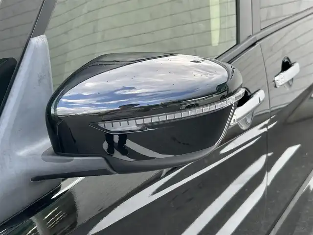 日産 セレナ e－パワー ハイウェイスター V 福岡県 2021(令3)年 5.7万km ダイヤモンドブラック 純正9型SDナビ(フルセグTV/CD/DVD/BT)プロパイロット衝突軽減ブレーキコーナーセンサーブラインドスポットモニター両側パワスラドラレコETCUSBポート純正LEDヘッドライト純正15インチアルミホイル純正フロアマットプッシュスタートスマートキー