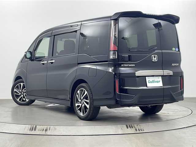 ホンダ ステップワゴン スパーダ クールスピリット 埼玉県 2015(平27)年 7.1万km 黒 純ナビ（VXM-155VSi）　ワンセグTV　Bluetooth　SD　CD　DVD/バックカメラ/アダプティブクルーズコントロール/両側パワースライドドア/ビルトインETC/前席シートヒーター/純正フロアマット/ワクワクゲート/純正アルミホイール/衝突軽減ブレーキ/先行車発進お知らせ機能/横滑り防止装置/路外逸脱抑制機能/レーンキープアシスト/オートライト