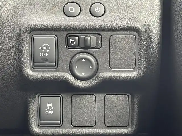 日産 ノート ニスモ 茨城県 2016(平28)年 3.4万km スーパーブラック 純正ナビ/Bluetooth/フルセグ/radio/CD/DVD/バックカメラ/ETC/前後コーナーセンサー/LEDヘッドライト/オートライト/衝突被害軽減装置/アイドリングストップ/電動格納ミラー/スマートキー