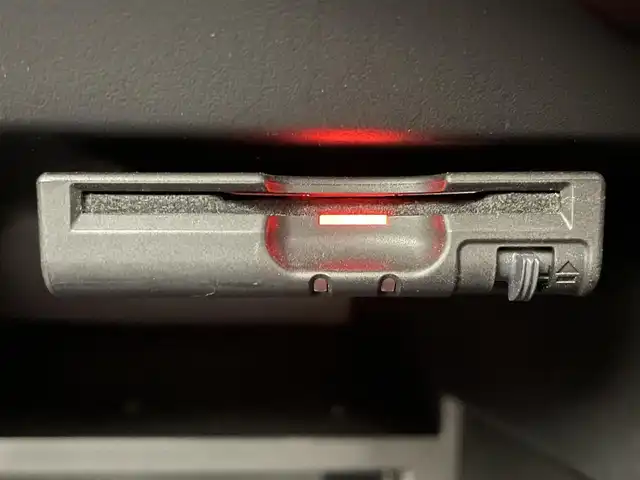 日産 ノート ニスモ 茨城県 2016(平28)年 3.4万km スーパーブラック 純正ナビ/Bluetooth/フルセグ/radio/CD/DVD/バックカメラ/ETC/前後コーナーセンサー/LEDヘッドライト/オートライト/衝突被害軽減装置/アイドリングストップ/電動格納ミラー/スマートキー