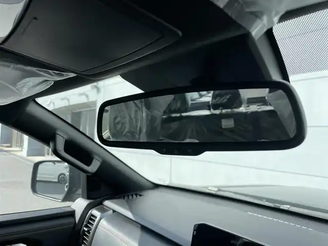 三菱 トライトン GSR 千葉県 2025(令7)年 0.2万km ダイヤモンドブラックマイカ e-アシスト/・衝突軽減ブレーキ/レーンキープアシスト/・レーダークルーズコントロール/オートハイビーム/・クリアランスソナー/ブラインドスポットモニター/・リアトラフィックアラート/標識認識/純正9インチスマホ連携ナビ/・フルセグ/BT/USB/カープレイ/全方位カメラ/ステアリングスイッチ/MTモード/レザーシート/パワーシート(D席)/シートヒーター(D/N席)/ステアリングヒーター/LEDヘッドライト/オートライト/フォグライト/スマートキー/プッシュスタート