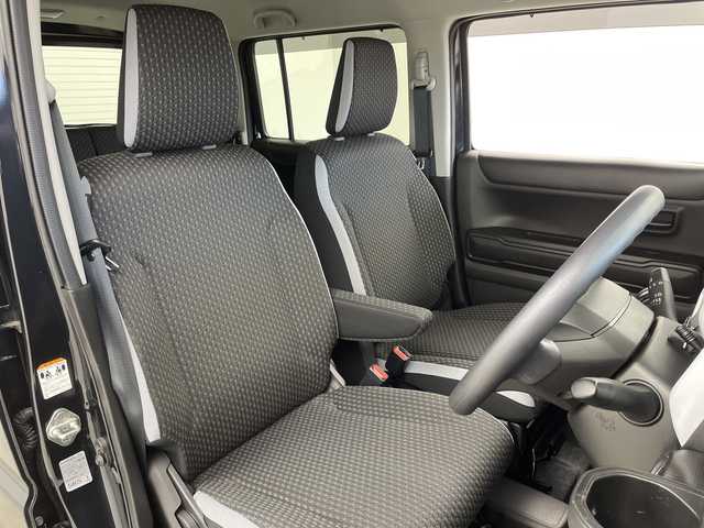 スズキ ハスラー HYBRID G 岐阜県 2021(令3)年 0.6万km ブルーイッシュブラックパール3 社外カーオーディオ　/　(AM/FM/CD/Bluetooth/USB)/衝突軽減ブレーキ　/レーンキープアシスト　/コーナーセンサー　/シートヒーター　/オートライト　/純正フロアマット　/ステアリングリモコン　/プッシュスタート　/ドアバイザー