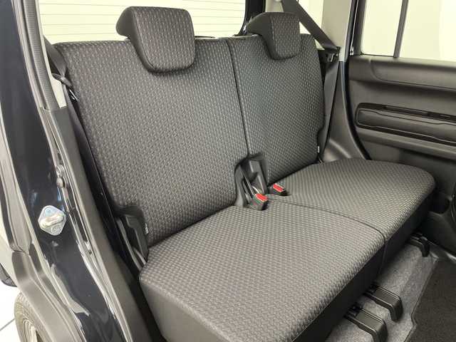 スズキ ハスラー HYBRID G 岐阜県 2021(令3)年 0.6万km ブルーイッシュブラックパール3 社外カーオーディオ　/　(AM/FM/CD/Bluetooth/USB)/衝突軽減ブレーキ　/レーンキープアシスト　/コーナーセンサー　/シートヒーター　/オートライト　/純正フロアマット　/ステアリングリモコン　/プッシュスタート　/ドアバイザー