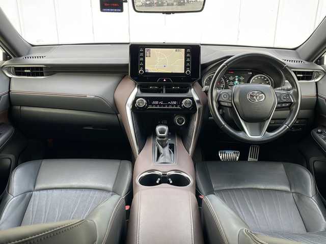 トヨタ ハリアー G 島根県 2021(令3)年 3.6万km ブラック 登録時走行距離35243km/ワンオーナー/Apple Car Play/純正メモリナビ/バックカメラ/ビルトインETC/前後ドライブレコーダー/デジタルインナーミラー/ハーフレザーシート/運転席席パワーシート/パワーバックドア/TOYOTA Safety Sense/・レーダークルーズ コントロール/・プリクラッシュセーフティ/・レーントレーシングアシスト/・レーンディパーチャーアラート/・ロードサインアシスト/・先行車発進告知機能/・オートマチックハイビーム/リアクロストラフィックアラート/パーキングサポートブレーキ/ブラインドスポットモニター/横滑り防止機能/純正18インチAW/スマートキー/純正LEDヘッドライト/禁煙車