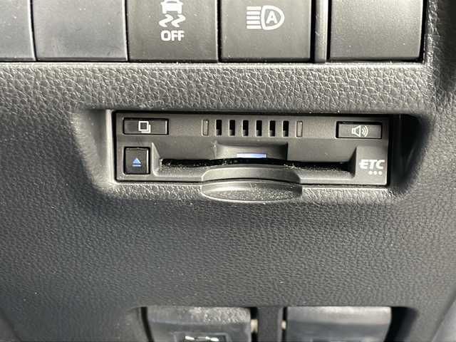 トヨタ ハリアー G 島根県 2021(令3)年 3.6万km ブラック 登録時走行距離35243km/ワンオーナー/Apple Car Play/純正メモリナビ/バックカメラ/ビルトインETC/前後ドライブレコーダー/デジタルインナーミラー/ハーフレザーシート/運転席席パワーシート/パワーバックドア/TOYOTA Safety Sense/・レーダークルーズ コントロール/・プリクラッシュセーフティ/・レーントレーシングアシスト/・レーンディパーチャーアラート/・ロードサインアシスト/・先行車発進告知機能/・オートマチックハイビーム/リアクロストラフィックアラート/パーキングサポートブレーキ/ブラインドスポットモニター/横滑り防止機能/純正18インチAW/スマートキー/純正LEDヘッドライト/禁煙車