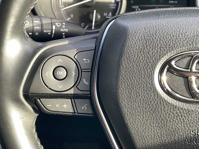 トヨタ ハリアー G 島根県 2021(令3)年 3.6万km ブラック 登録時走行距離35243km/ワンオーナー/Apple Car Play/純正メモリナビ/バックカメラ/ビルトインETC/前後ドライブレコーダー/デジタルインナーミラー/ハーフレザーシート/運転席席パワーシート/パワーバックドア/TOYOTA Safety Sense/・レーダークルーズ コントロール/・プリクラッシュセーフティ/・レーントレーシングアシスト/・レーンディパーチャーアラート/・ロードサインアシスト/・先行車発進告知機能/・オートマチックハイビーム/リアクロストラフィックアラート/パーキングサポートブレーキ/ブラインドスポットモニター/横滑り防止機能/純正18インチAW/スマートキー/純正LEDヘッドライト/禁煙車