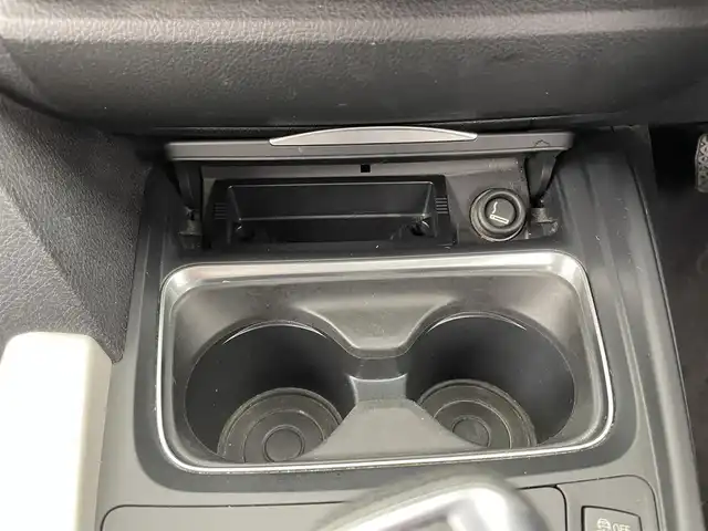 ＢＭＷ ３２０ｉ ツーリング 大分県 2014(平26)年 5万km アルピンホワイトⅢ 純正ナビ/（Bluetooth/AM/FM/CD/DVD)/バックカメラ/パワーバックドア/衝突軽減ブレーキ/レーンキープアシスト/前席パワーシート/ETC/ステアリングスイッチ/純正アルミホイール/MT付きAT/走行モード切替/（コンフォート/ECOPRO/sports）/保証書・取扱説明書