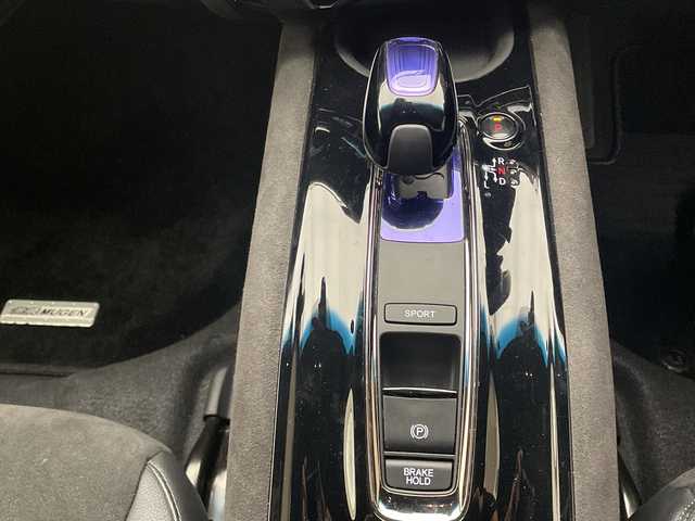 ホンダ ヴェゼル ハイブリッド RS ホンダセンシング 愛媛県 2018(平30)年 4.9万km プレミアムクリスタルレッドM 純正ナビ　フルセグＴＶ　バックカメラ　Ｂｌｕｅｔｏｏｔｈ　衝突被害軽減ブレーキ　シートヒーター　アダプティブクルーズコントロール　レーンアシスト　ビルトインＥＴＣ　ＬＥＤライト　パドルシフト　禁煙車