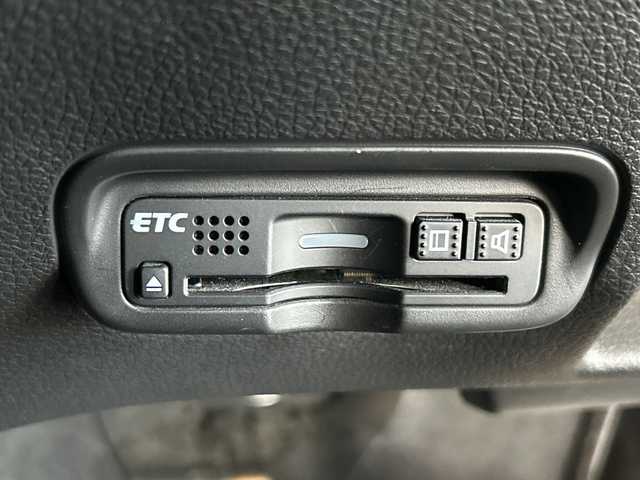 ホンダ ヴェゼル ハイブリッド RS ホンダセンシング 愛媛県 2018(平30)年 4.9万km プレミアムクリスタルレッドM 純正ナビ　フルセグＴＶ　バックカメラ　Ｂｌｕｅｔｏｏｔｈ　衝突被害軽減ブレーキ　シートヒーター　アダプティブクルーズコントロール　レーンアシスト　ビルトインＥＴＣ　ＬＥＤライト　パドルシフト　禁煙車