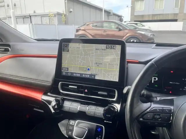 トヨタ アクア Z 島根県 2023(令5)年 6万km プラチナホワイトパールマイカ 純正１０．５型ナビ　/Ｂｌｕｅｔｏｏｔｈ接続　/全方位／バックカメラ　/ＥＴＣ　/ミラー一体型前後ドライブレコーダー　/クルーズコントロール　/ブラインドスポットモニター　/ヘッドアップディスプレイ　/パーキングアシスト/前後コーナーセンサー　/運転席パワーシート/前席シートヒーター　/ステアリングヒーター/オートハイビーム／ライト　/純正ＬＥＤヘッドライト　/純正１５インチアルミホイール/純正フロアマット