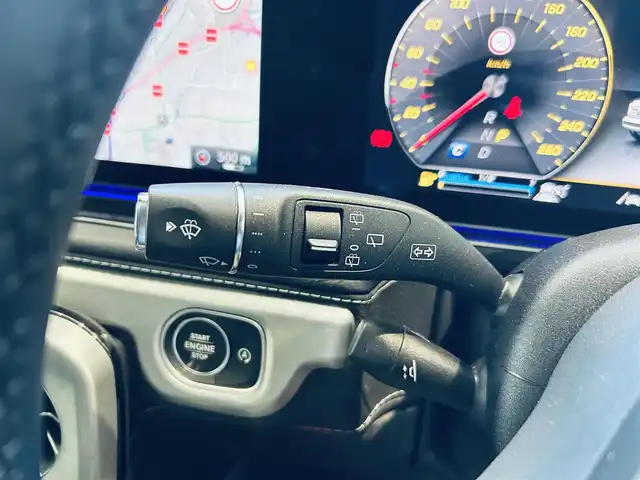 メルセデス・ベンツ ゲレンデヴァーゲン Ｇ４００ｄ AMGライン 大阪府 2022(令4)年 1.1万km 白 サンルーフ/Burmeste/レーダーセーフティ/純正ナビ/TV/360度カメラ/applecarplay/ACC/純正20インチAW/LEDヘッドライト/アンビエントライト/ブラインドスポット/クリアランスソナー/黒革/メモリ付きパワーシート/シートヒーター/パドルシフト/ETC/ドラレコ