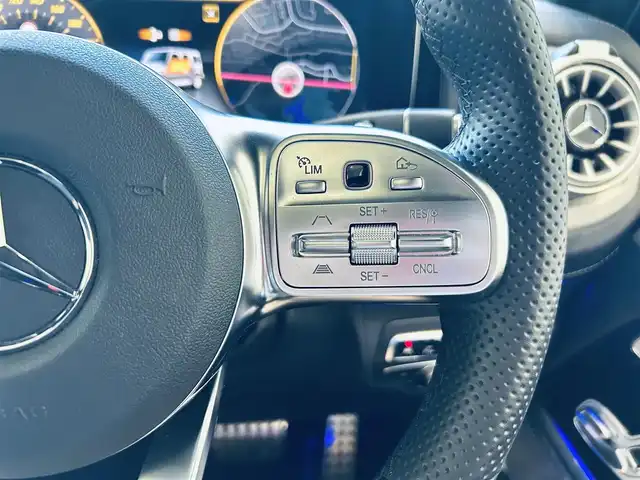 メルセデス・ベンツ ゲレンデヴァーゲン Ｇ４００ｄ AMGライン 大阪府 2022(令4)年 1.1万km 白 サンルーフ/Burmeste/レーダーセーフティ/純正ナビ/TV/360度カメラ/applecarplay/ACC/純正20インチAW/LEDヘッドライト/アンビエントライト/ブラインドスポット/クリアランスソナー/黒革/メモリ付きパワーシート/シートヒーター/パドルシフト/ETC/ドラレコ