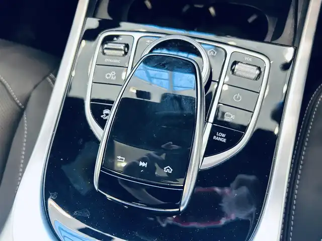 メルセデス・ベンツ ゲレンデヴァーゲン Ｇ４００ｄ AMGライン 大阪府 2022(令4)年 1.1万km 白 サンルーフ/Burmeste/レーダーセーフティ/純正ナビ/TV/360度カメラ/applecarplay/ACC/純正20インチAW/LEDヘッドライト/アンビエントライト/ブラインドスポット/クリアランスソナー/黒革/メモリ付きパワーシート/シートヒーター/パドルシフト/ETC/ドラレコ