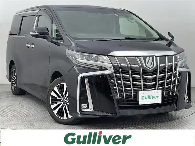 トヨタ アルファード S Cパッケージ 道央・札幌 2018(平30)年 5.9万km ブラック ・４WD/・純正SDナビゲーション/　CD/DVD/フルセグ/BT/USB/HDMI/・純正フリップダウンモニター/・純正ビルトインETC2.0/・両側パワースライドドア/・プリクラッシュセーフティ/・横滑り防止装置/・レーダークルーズコントロール/・レーンキープアシスト/・前後コーナーセンサー/・前席シートヒーター/ベンチレーション/・前席パワーシート（D席メモリー付き）/・レザーシート/・オートライト/・オートマチックハイビーム/・LEDヘッドライト/・フロントフォグライト/・MTモード付AT/・スマートキー/・プッシュスタート/・スペアキー1本/・純正フロアマット/・純正AW１８インチ/・カーテンエアバッグ/・取説有