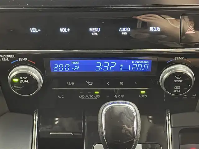 トヨタ アルファード S Cパッケージ 道央・札幌 2018(平30)年 5.9万km ブラック ・４WD/・純正SDナビゲーション/　CD/DVD/フルセグ/BT/USB/HDMI/・純正フリップダウンモニター/・純正ビルトインETC2.0/・両側パワースライドドア/・プリクラッシュセーフティ/・横滑り防止装置/・レーダークルーズコントロール/・レーンキープアシスト/・前後コーナーセンサー/・前席シートヒーター/ベンチレーション/・前席パワーシート（D席メモリー付き）/・レザーシート/・オートライト/・オートマチックハイビーム/・LEDヘッドライト/・フロントフォグライト/・MTモード付AT/・スマートキー/・プッシュスタート/・スペアキー1本/・純正フロアマット/・純正AW１８インチ/・カーテンエアバッグ/・取説有