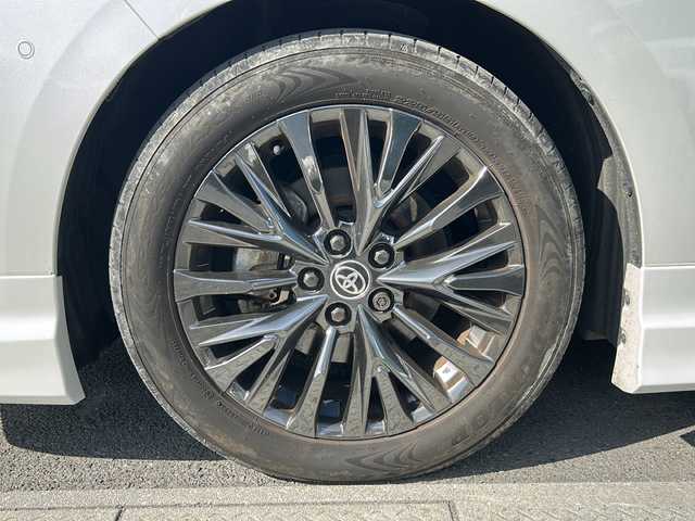 トヨタ ヴェルファイア ハイブリット Z プレミア 香川県 2023(令5)年 6.7万km プラチナホワイトパールマイカ 純正14インチHDディスプレイオーディオPlus（フルセグTV/BT)/アラウンドユーモニター/ブラインドスポットモニター/デジタルインナーミラー/後席モニター/ドライバーモニター/純正GRエアロ（フロント，サイド，リア）/両側パワースライドドア/サンルーフ/3列シート/電動リアゲート/ドライブレコーダー/パワーシート/シートヒーター/エアシート/コーナーセンサー/オートマチックハイビーム/シートメモリー/社外マフラー/ビルトインETC2.0