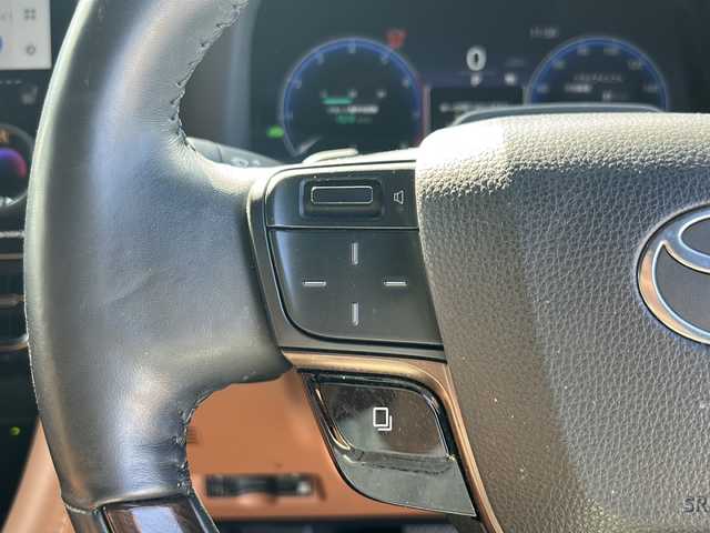 トヨタ ヴェルファイア ハイブリット Z プレミア 香川県 2023(令5)年 6.7万km プラチナホワイトパールマイカ 純正14インチHDディスプレイオーディオPlus（フルセグTV/BT)/アラウンドユーモニター/ブラインドスポットモニター/デジタルインナーミラー/後席モニター/ドライバーモニター/純正GRエアロ（フロント，サイド，リア）/両側パワースライドドア/サンルーフ/3列シート/電動リアゲート/ドライブレコーダー/パワーシート/シートヒーター/エアシート/コーナーセンサー/オートマチックハイビーム/シートメモリー/社外マフラー/ビルトインETC2.0