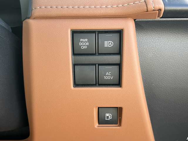 トヨタ ヴェルファイア ハイブリット Z プレミア 香川県 2023(令5)年 6.7万km プラチナホワイトパールマイカ 純正14インチHDディスプレイオーディオPlus（フルセグTV/BT)/アラウンドユーモニター/ブラインドスポットモニター/デジタルインナーミラー/後席モニター/ドライバーモニター/純正GRエアロ（フロント，サイド，リア）/両側パワースライドドア/サンルーフ/3列シート/電動リアゲート/ドライブレコーダー/パワーシート/シートヒーター/エアシート/コーナーセンサー/オートマチックハイビーム/シートメモリー/社外マフラー/ビルトインETC2.0