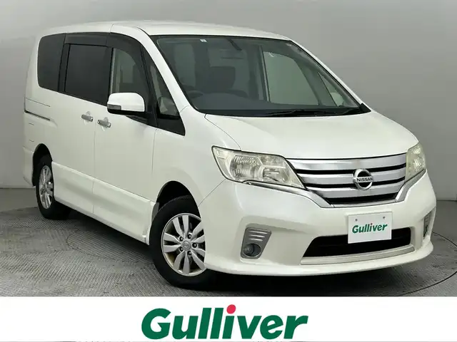 日産 セレナ ハイウェイスター 道央・札幌 2013(平25)年 8.3万km ブリリアントホワイトパール ・４WD/・純正メモリナビ/・フルセグTV/・CD/DVD/・Bluetooth/・パワースライドドア/・ETC/・クルーズコントロール/・プッシュスタート/・スマートキー/・純正エンジンスターター/・電格ミラー/・オートライト/・オートエアコン/・純正フロアマット/・純正ドアバイザー/・キセノンヘッドライト/・横滑り防止装置/・HIDヘッドライト/・フォグライト/・オートライト