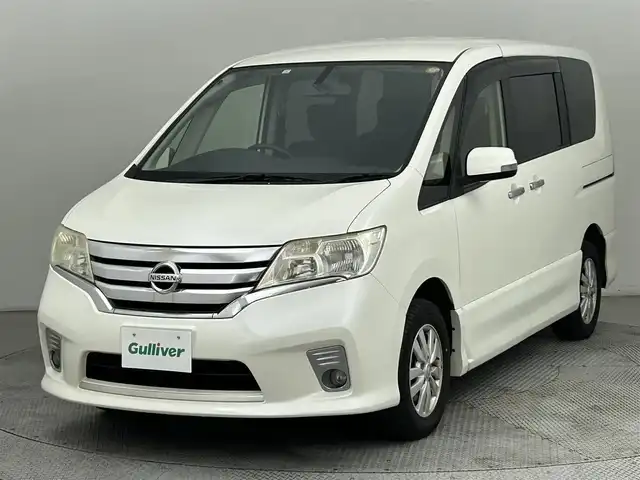 日産 セレナ ハイウェイスター 道央・札幌 2013(平25)年 8.3万km ブリリアントホワイトパール ・４WD/・純正メモリナビ/・フルセグTV/・CD/DVD/・Bluetooth/・パワースライドドア/・ETC/・クルーズコントロール/・プッシュスタート/・スマートキー/・純正エンジンスターター/・電格ミラー/・オートライト/・オートエアコン/・純正フロアマット/・純正ドアバイザー/・キセノンヘッドライト/・横滑り防止装置/・HIDヘッドライト/・フォグライト/・オートライト