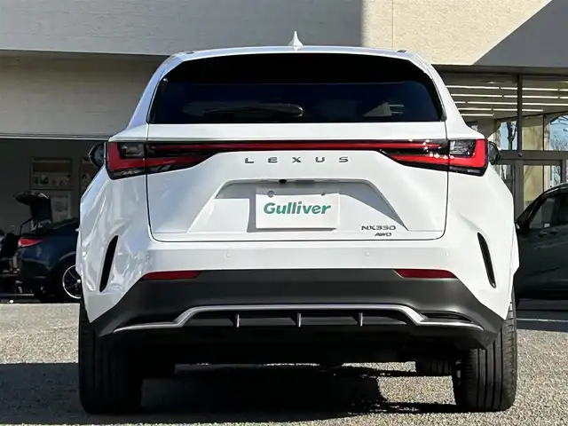 レクサス ＮＸ 350 Fスポーツ 宮城県 2023(令5)年 1.2万km ホワイトノーヴァガラスフレーク １オーナー//純正メモリナビ（フルセグＴＶ、ラジオ、ＢＴ）//純正ＡＷ//３６０°カメラ//ドラレコ//純正フロアマット//スペアキー//デジタルインナーミラー//ヘッドアップディスプレイ//追従型クルコン//レーンキープアシスト//ハンドルヒーター//ビルトインＥＴＣ２．０//ＢＳＭ//電動リアゲート//D・N席パワーシーター//D・N席シートヒーター　エアシート//置くだけ充電//ダウンヒルアシスト//横滑り防止//オートハイビーム//冬用ゴムタイヤ//プッシュスタート