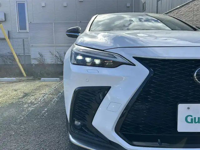 レクサス ＮＸ 350 Fスポーツ 宮城県 2023(令5)年 1.2万km ホワイトノーヴァガラスフレーク １オーナー//純正メモリナビ（フルセグＴＶ、ラジオ、ＢＴ）//純正ＡＷ//３６０°カメラ//ドラレコ//純正フロアマット//スペアキー//デジタルインナーミラー//ヘッドアップディスプレイ//追従型クルコン//レーンキープアシスト//ハンドルヒーター//ビルトインＥＴＣ２．０//ＢＳＭ//電動リアゲート//D・N席パワーシーター//D・N席シートヒーター　エアシート//置くだけ充電//ダウンヒルアシスト//横滑り防止//オートハイビーム//冬用ゴムタイヤ//プッシュスタート