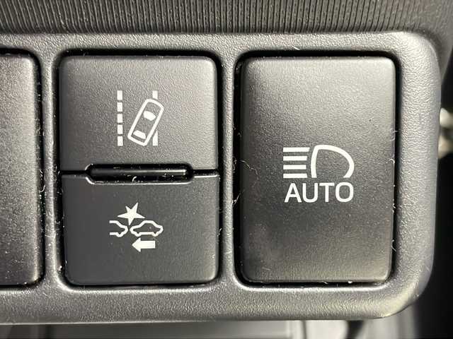 トヨタ アクア S スタイルブラック 宮城県 2017(平29)年 1.7万km ブラックマイカ 禁煙車/Toyota Safety Sense	/・プリクラッシュセーフティ/・レーンディパーチャーアラート/・オートマチックハイビーム/・先行車発進告知/純正ナビ/・BT.CD.DVD.SD.AUX/ワンセグTV/バックカメラ/プッシュスタート/スマートキー/ドライブレコーダー(F)/純正フロアマッド/社外15インチアルミホイール(夏)/【175/65/R15 残3mm】/アイドリングストップ/横滑り防止機能