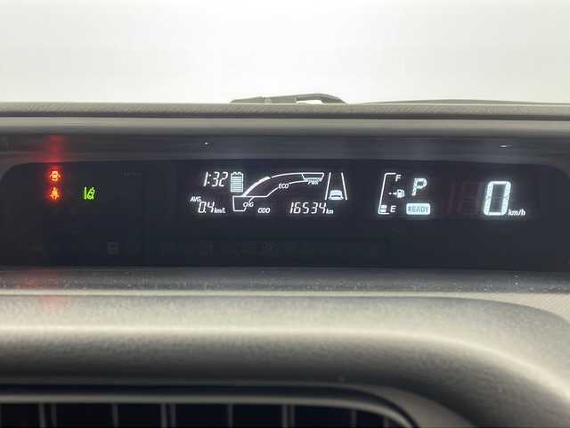 トヨタ アクア S スタイルブラック 宮城県 2017(平29)年 1.7万km ブラックマイカ 禁煙車/Toyota Safety Sense	/・プリクラッシュセーフティ/・レーンディパーチャーアラート/・オートマチックハイビーム/・先行車発進告知/純正ナビ/・BT.CD.DVD.SD.AUX/ワンセグTV/バックカメラ/プッシュスタート/スマートキー/ドライブレコーダー(F)/純正フロアマッド/社外15インチアルミホイール(夏)/【175/65/R15 残3mm】/アイドリングストップ/横滑り防止機能