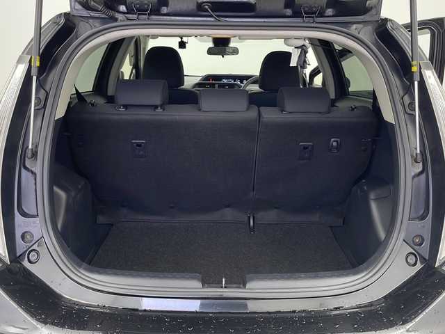 トヨタ アクア S スタイルブラック 宮城県 2017(平29)年 1.7万km ブラックマイカ 禁煙車/Toyota Safety Sense	/・プリクラッシュセーフティ/・レーンディパーチャーアラート/・オートマチックハイビーム/・先行車発進告知/純正ナビ/・BT.CD.DVD.SD.AUX/ワンセグTV/バックカメラ/プッシュスタート/スマートキー/ドライブレコーダー(F)/純正フロアマッド/社外15インチアルミホイール(夏)/【175/65/R15 残3mm】/アイドリングストップ/横滑り防止機能