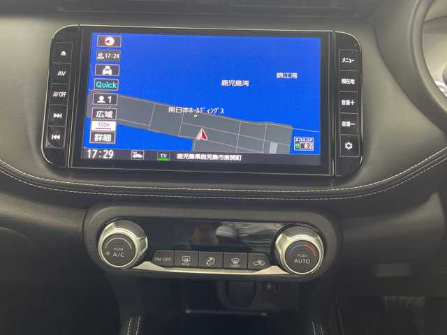 日産 キックス X 鹿児島県 2021(令3)年 5.3万km ブリリアントホワイトパール メーカーナビ/(BT/CD/DVD/AM/FM/フルセグTV)/ワンオーナー/アラウンドビューモニター/エマージェンシーブレーキ/プロパイロット/デジタルインナーミラー/電動パーキングブレーキ/オートホールド/オートマチックハイビーム/前後コーナーセンサー/レーンキープアシスト/バックカメラ/アイドリングストップ/ハーフレザーシート/ETC/スペアキー/純正フロアマット/革巻きステアリング/ステアリングスイッチ/純正LEDヘッドライト/保証書/取扱説明書