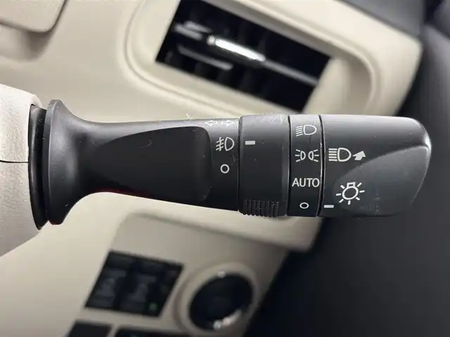 ダイハツ ムーヴ キャンバス X LTD メイクアッフ SA Ⅱ 三重県 2016(平28)年 3.7万km パールホワイトⅢ/ファインミントメタリック 2トーン ガソリン/FF/インパネCVT/純正 8インチナビ NSZN-X67D/（ｔV/CD/DVD/iPod/MEMORY MUSIC/SD/Bluetooth/FM/AM/USB/HDMI/ドラレコ）/パノラマモニター/両側パワースライドドア/ドライブレコーダー 前方 ナビ連動/ETC2.0/衝突回避システム スマートアシストII/・衝突回避支援ブレーキ機能/・衝突警報機能（対車両・対歩行者）/・先行車発進お知らせ機能/・誤発進抑制制御機能/・後方誤発進抑制制御機能/・車線逸脱警報機能/装備/・オートエアコン/・オートライト、ヘッドランプ自動消灯システム/・LEDフロントフォグランプ/・ステアリングリモコン/・ヘッドライトレベライザー/・プッシュスタート/・電動格納ドアミラー/・全席パワーウィンドウ/・パワーステアリング/・2トーン色 『パールホワイトIII/ファインミントメタリック 2トーン［XE7］』/・保/取/・予備スマートキーx1